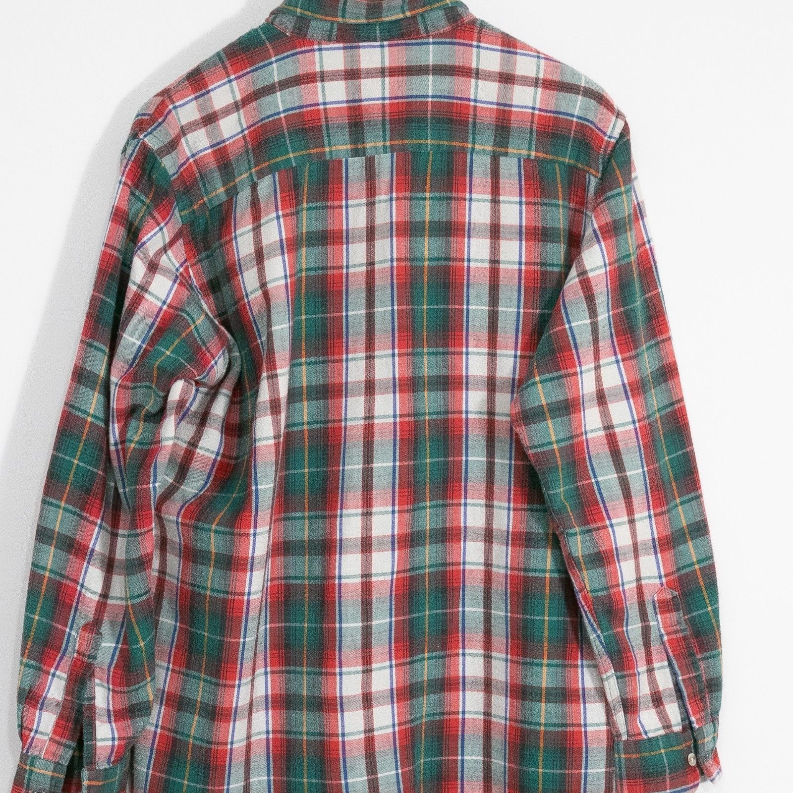 Woolrich Woolen Mills Vintage Woolrich Plaid Button Up Shirt Large Distressed Size US L / EU 52-54 / 3 - 8 Thumbnail