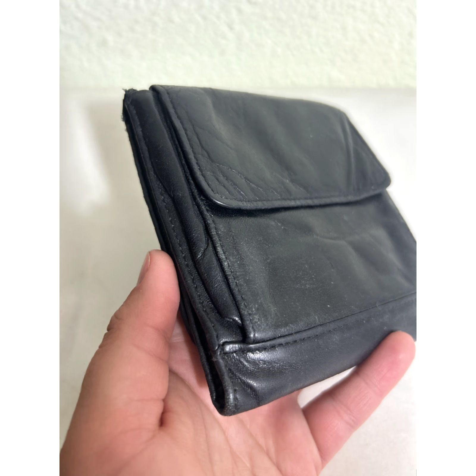 Vintage VINTAGE Pelle Studios Black Leather Trifold Snap Wallet Coin Purse Women 5x4.5x1 Wilsons Leather Size ONE SIZE - 2 Thumbnail