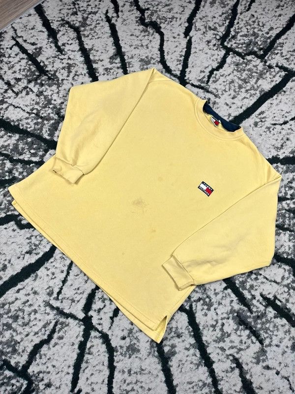 Tommy Hilfiger Vintage Tommy Hilfiger logo sweatshirt XL yellow Size US XL / EU 56 / 4 - 2 Thumbnail