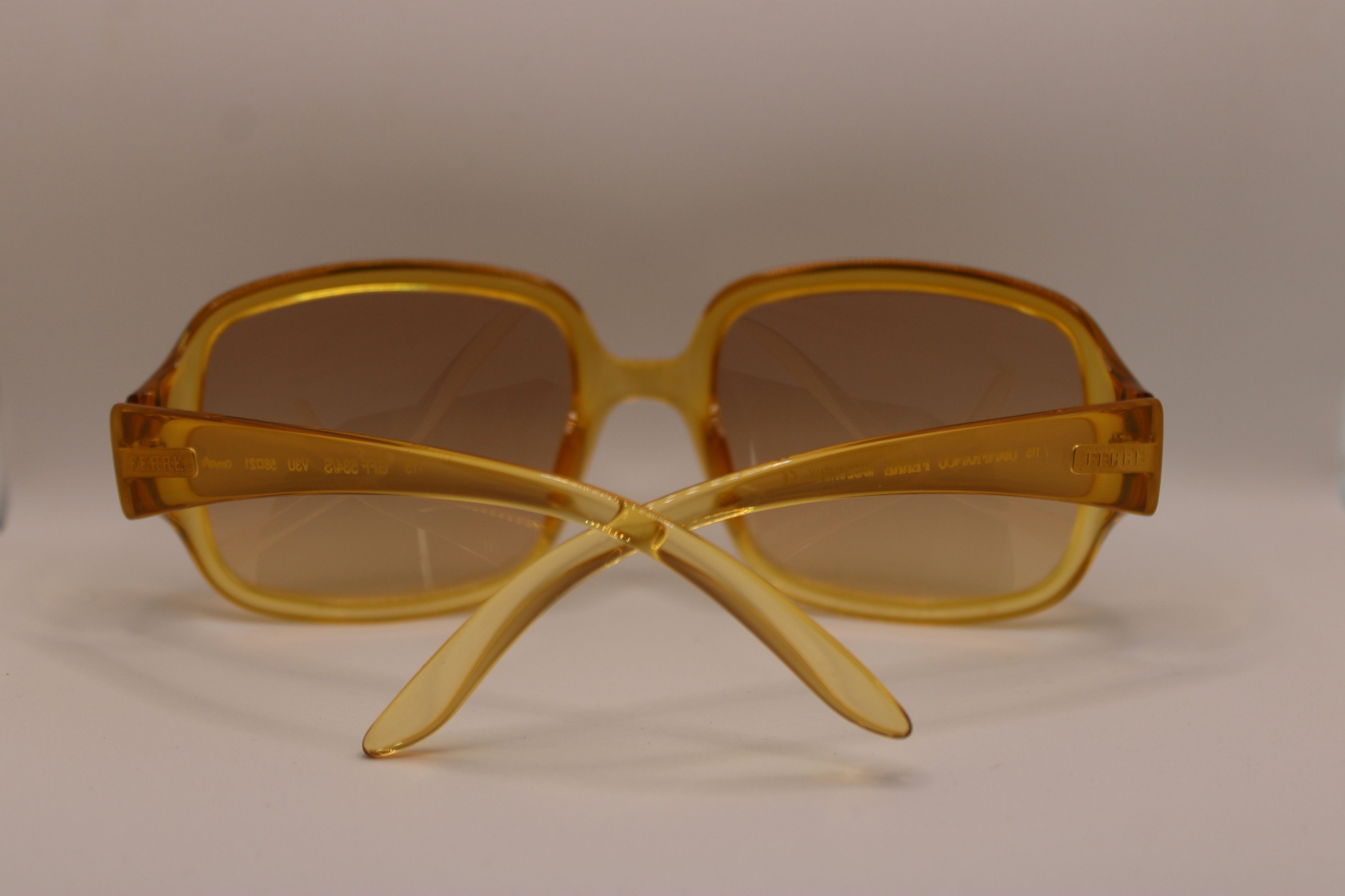 Gianfranco Ferre Fantastic Vtg. Gianfranco Ferre Yellow Sunglasses Size ONE SIZE - 18 Thumbnail