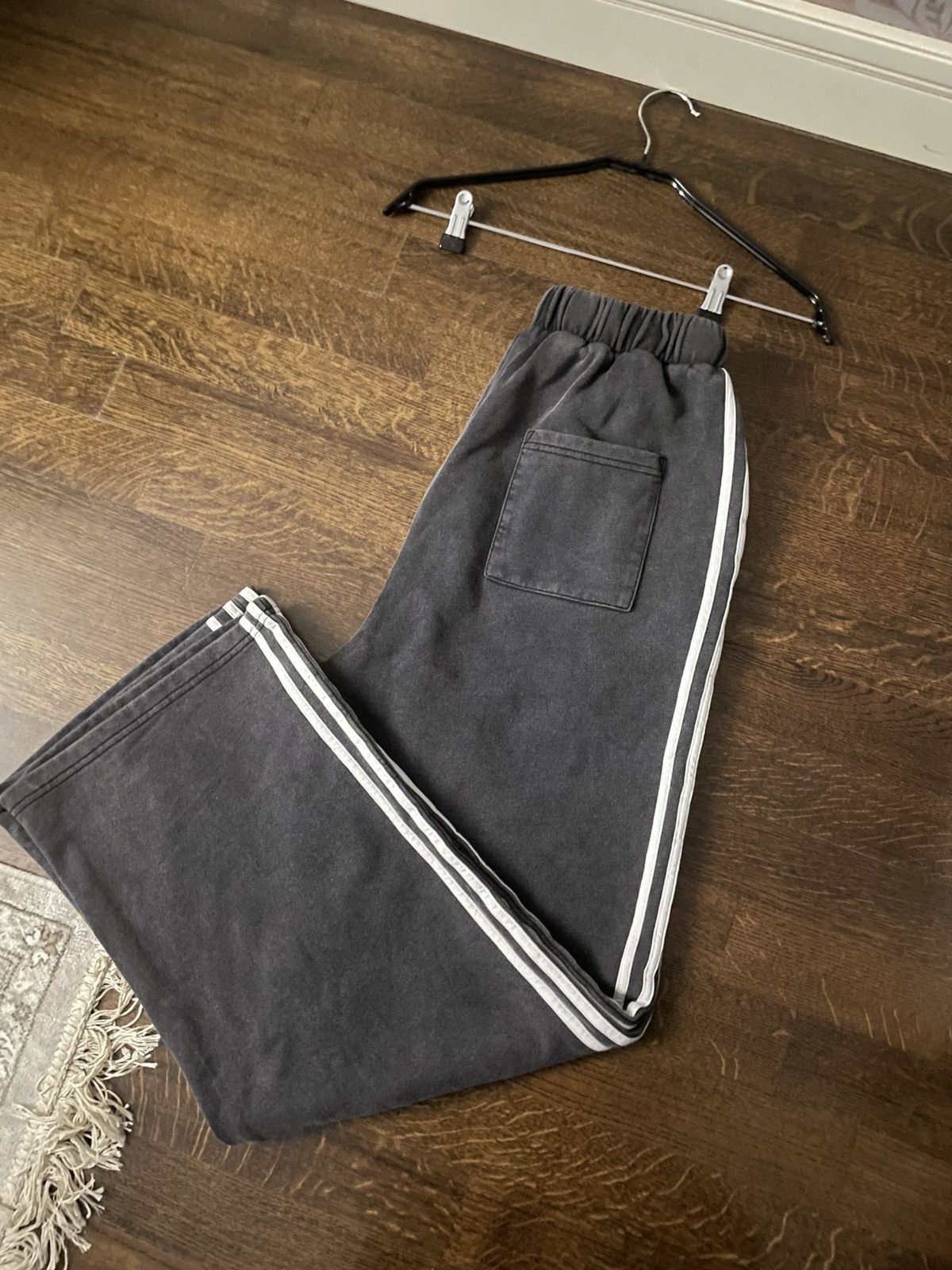 Other Peace in war authentic sweats size L Size US 40 / EU 56 - 5 Thumbnail