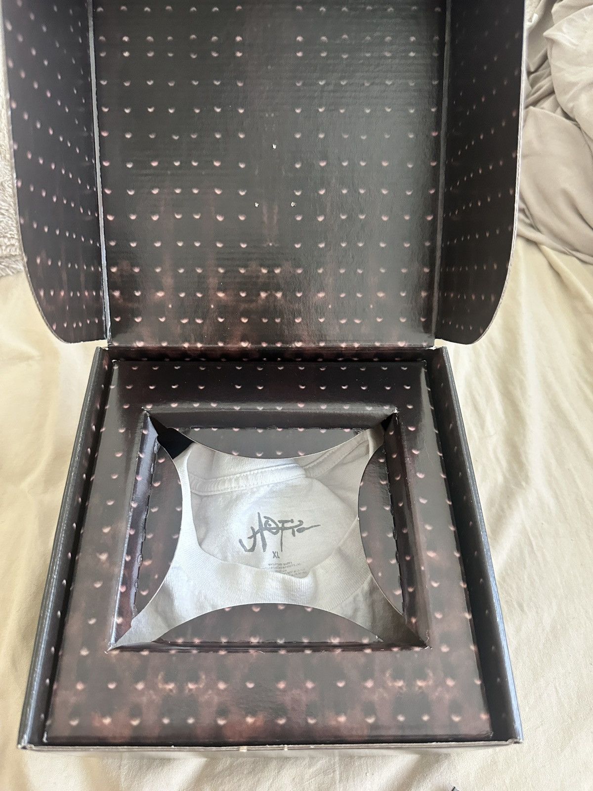Travis Scott Travis Scott Utopia B1 Tee White Size US XL / EU 56 / 4 - 5 Thumbnail