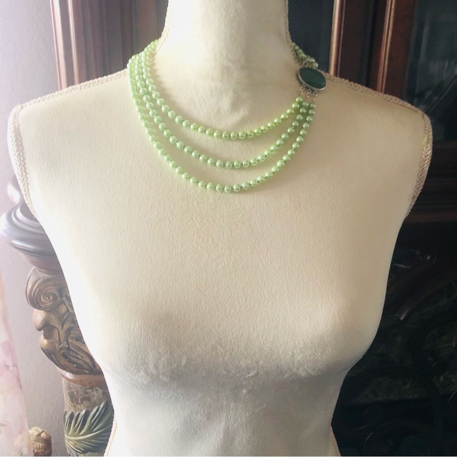 Handmade Handcrafted triple strand glass Pearl aventurine neckla Size ONE SIZE - 4 Thumbnail