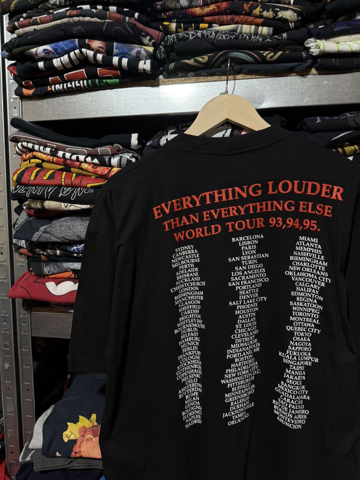 Vintage Vintage 1994 Meat Loaf World tour 93 94 95 Rock Band T-Shirt Size US XL / EU 56 / 4 - 3 Thumbnail
