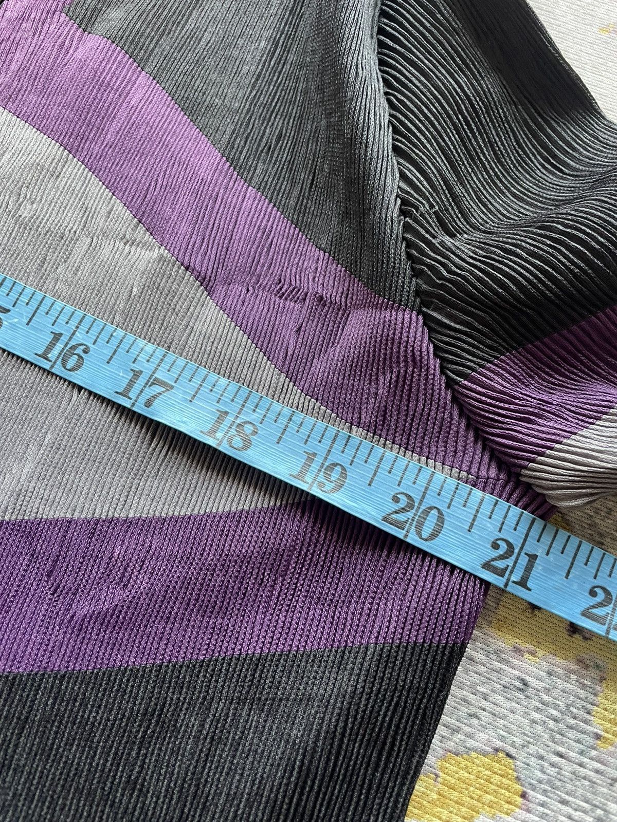 Pleats Please Issey Miyake T-PLEATS Inspired Pleats Please Geometric Long Cardigan Size L / US 10 / IT 46 - 8 Thumbnail