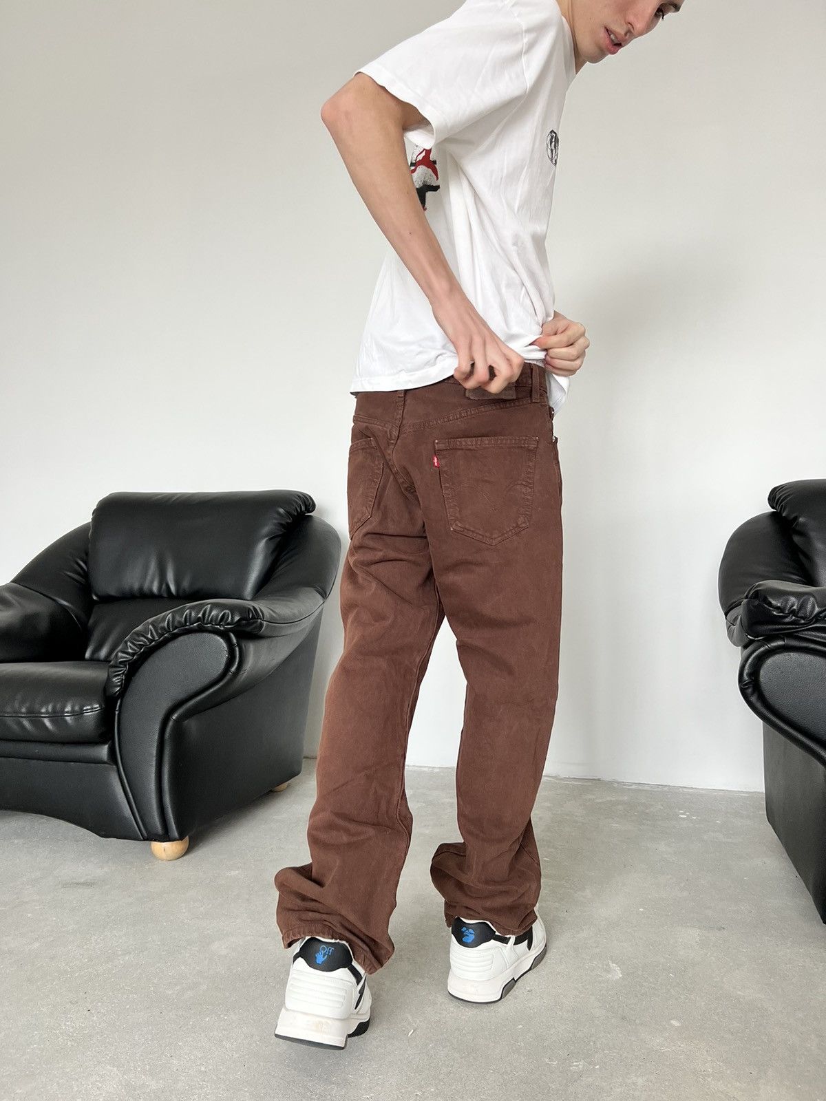 Levi's × Levi's Vintage Clothing × Vintage Crazy y2k Vintage Levi’s brown jeans buggy fit Size US 34 / EU 50 - 12 Thumbnail