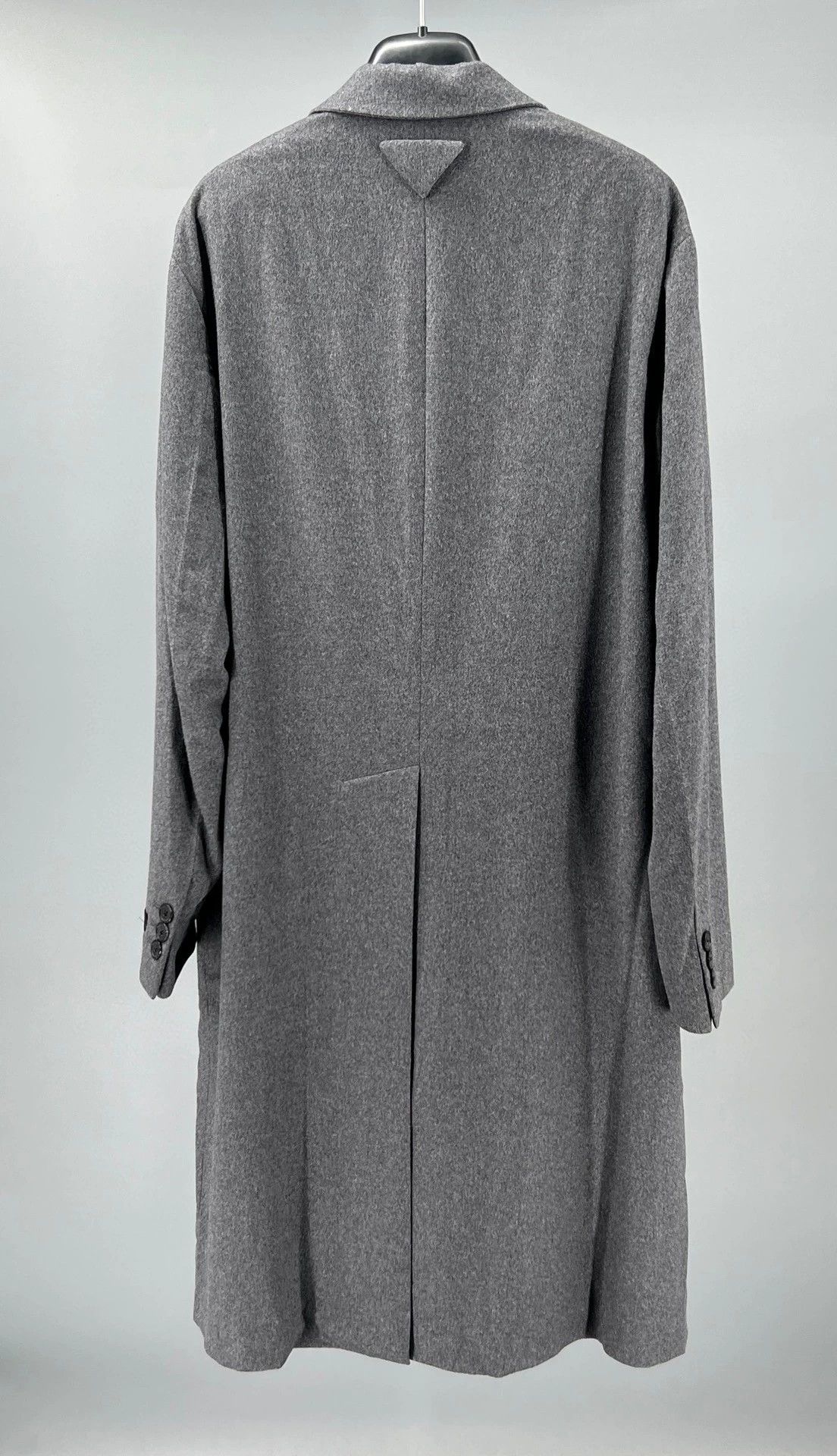 Prada grey cashmere long coat by prada Size US L / EU 52-54 / 3 - 4 Thumbnail