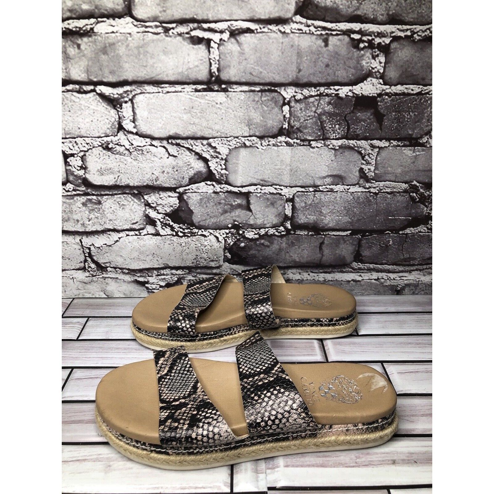 Vince Camuto Vince Camuto Rynnah Ivory Leather Snake Espadrille Sandals W Size US 6.5 / IT 36.5 - 15 Thumbnail