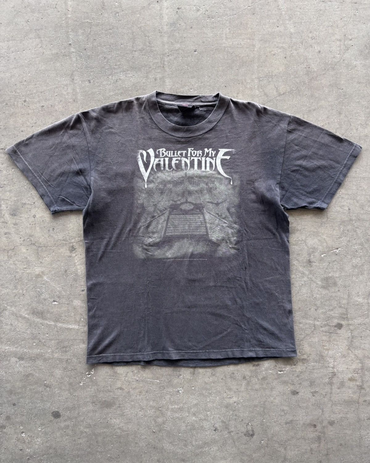 Vintage 2008 Bullet For My Valentine Scream Aim Tour Faded Black Size US XL / EU 56 / 4 - 1 Thumbnail