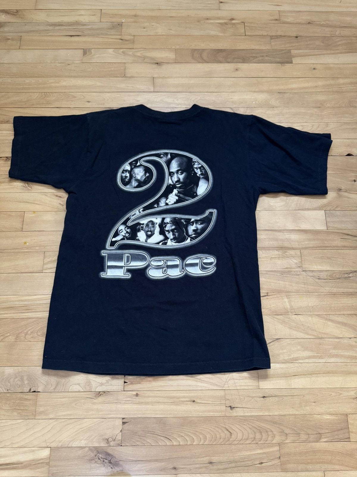 Vintage Tupac 2002 bootleg Size US M / EU 48-50 / 2 - 2 Thumbnail