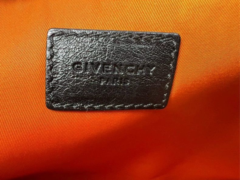 Givenchy Givenchy 4G Phone Pouch Size ONE SIZE - 6 Thumbnail