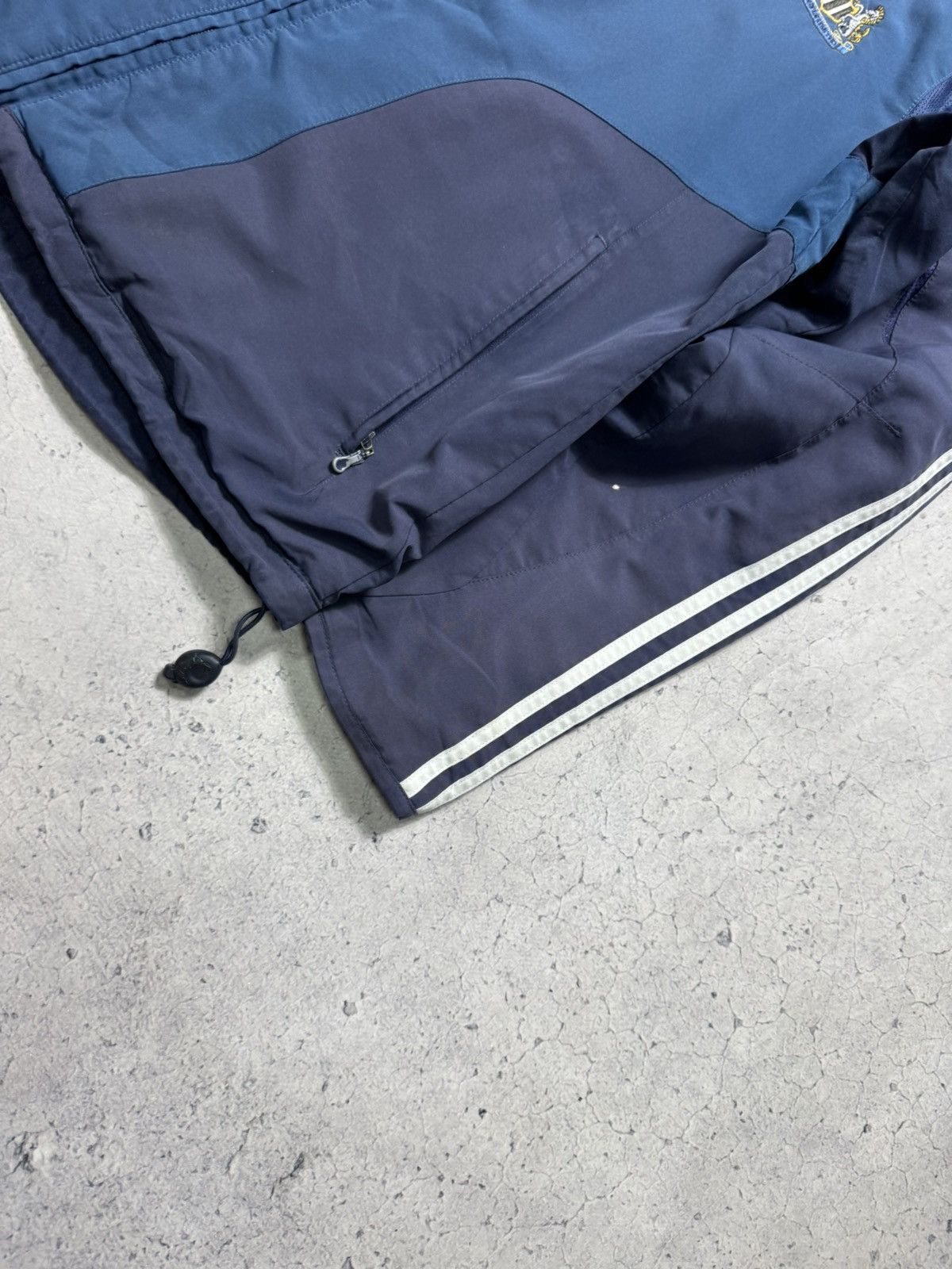 Adidas Adidas FC Newcastle Vintage Nylon Football Soccer Jacket Size US S / EU 44-46 / 1 - 4 Thumbnail