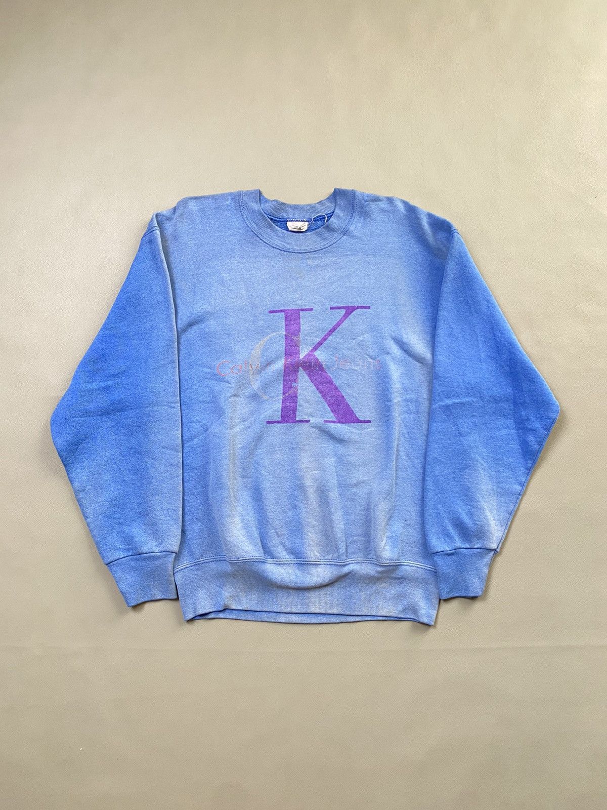 Calvin Klein × Designer 🔥Sun Faded Vintage Calvin Klein Jeans Sweatshirt Size US M / EU 48-50 / 2 - 1 Thumbnail