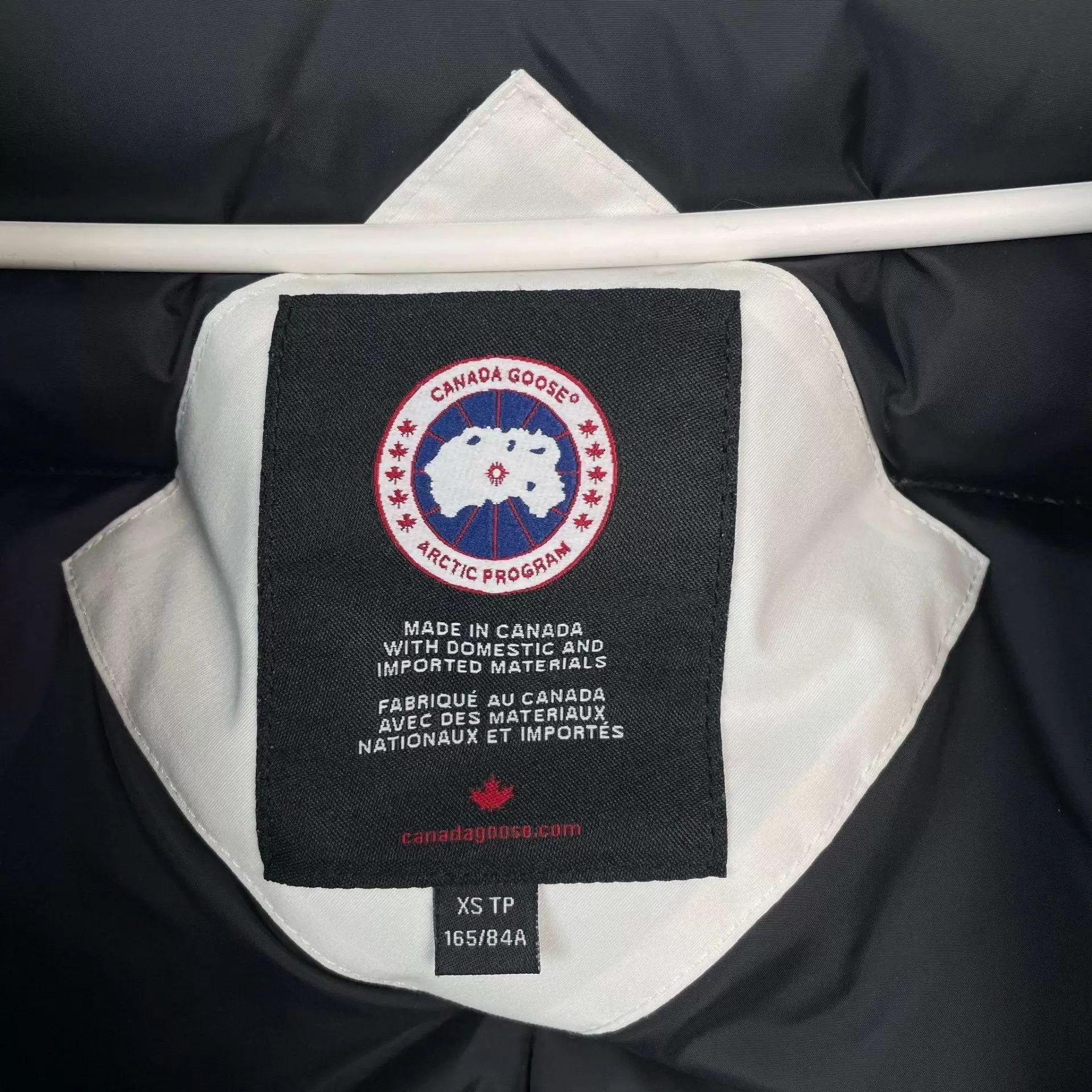 Canada Goose Canada Goose long white puffer coat XS Size XS / US 0-2 / IT 36-38 - 4 Thumbnail