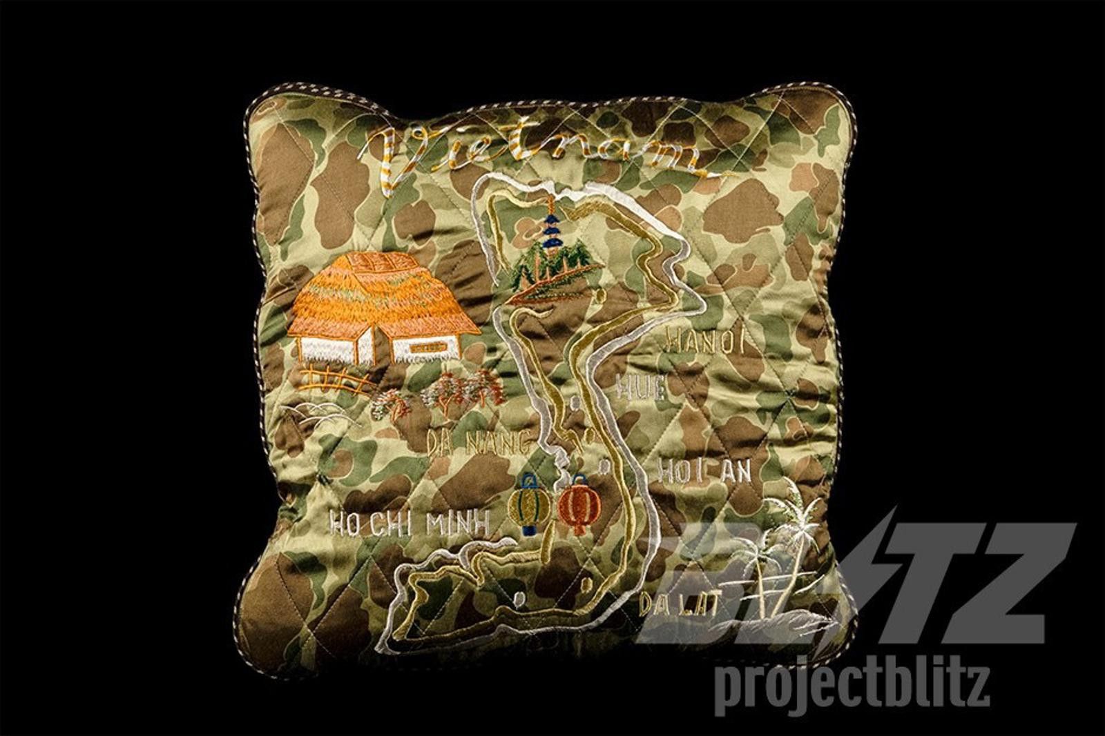 Kapital KAPITAL Pillow Rayon Vietnam Sham Bomber Jacket Camo Sz 4 XL Size US XL / EU 56 / 4 - 4 Thumbnail