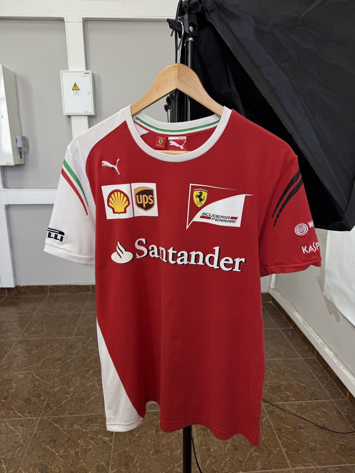 Ferrari × Puma 🇮🇹 Puma Ferrari Scuderia Michael Formula 1 Pirelli Santander Size US M / EU 48-50 / 2 - 1 Thumbnail