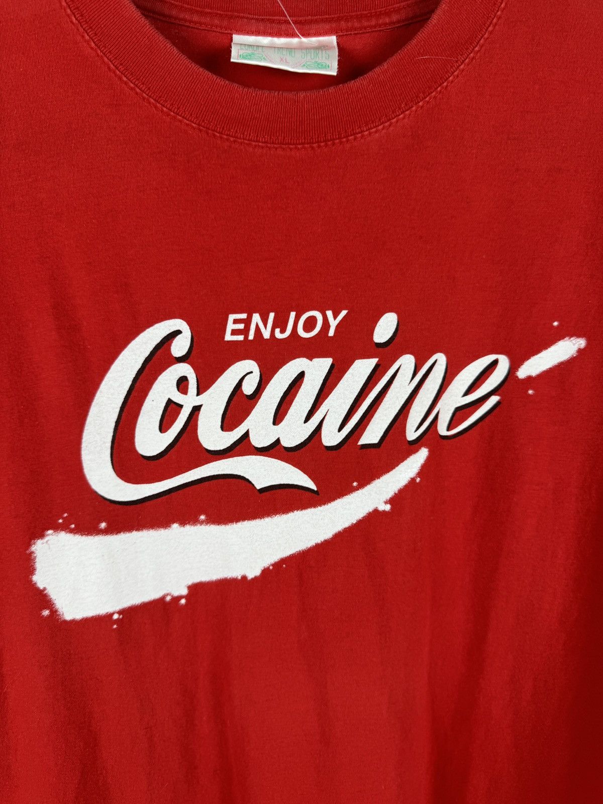 Vintage Vintage Enjoy Cocaine Red big logo tee shirt size XL Size US XL / EU 56 / 4 - 4 Thumbnail