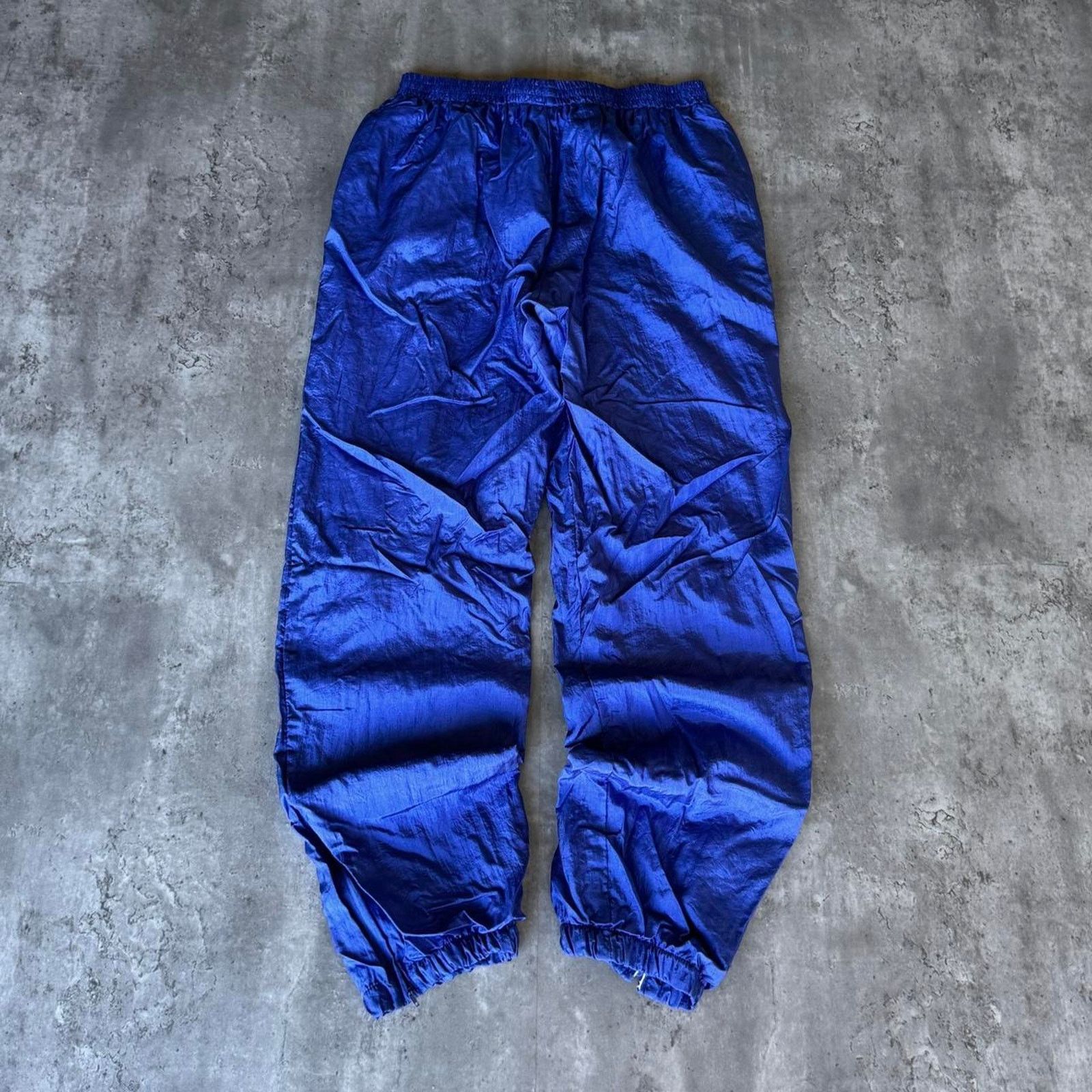 Japanese Brand × Vintage Vintage 90s Royal Blue Essential Nylon Trackpants Sweatpants Size US 32 / EU 48 - 2 Thumbnail