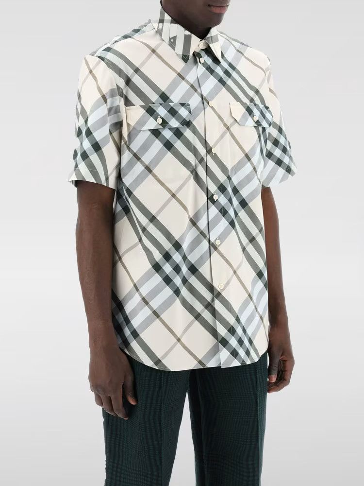 Burberry o1y0426 Patterned Shirt in Multicolor Size US S / EU 44-46 / 1 - 1 Thumbnail