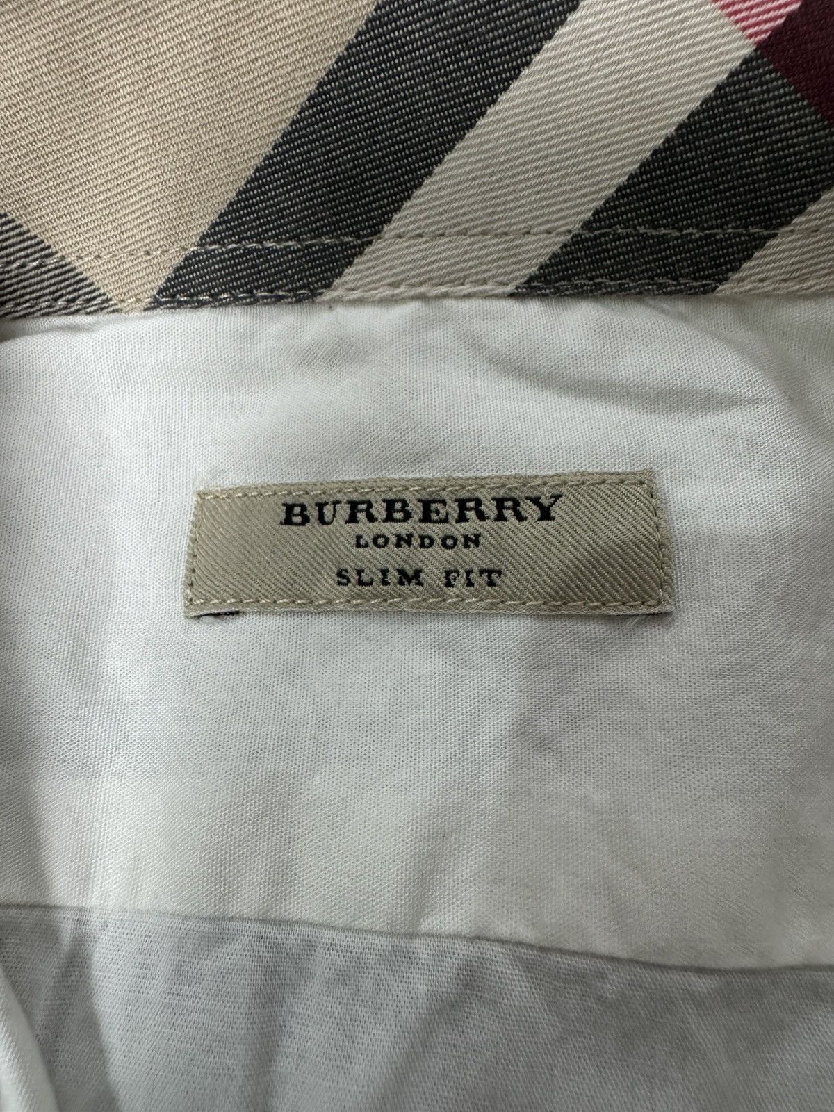 Burberry BURBERRY BRIT SHIRT WHITE LONGSLEEVE BUTTON NOVA CHECK CUFF Size US S / EU 44-46 / 1 - 7 Thumbnail