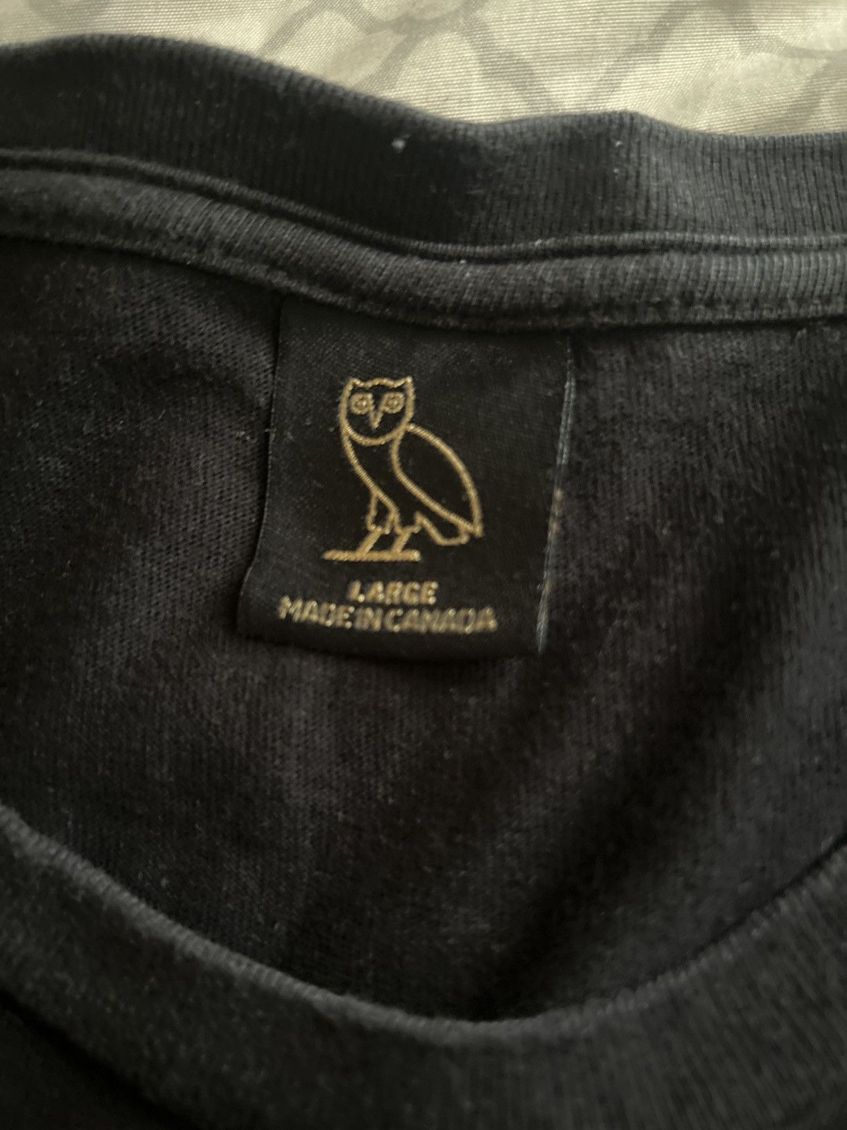 October's Very Own OVO Stained Glass T-shirt Size US L / EU 52-54 / 3 - 4 Thumbnail
