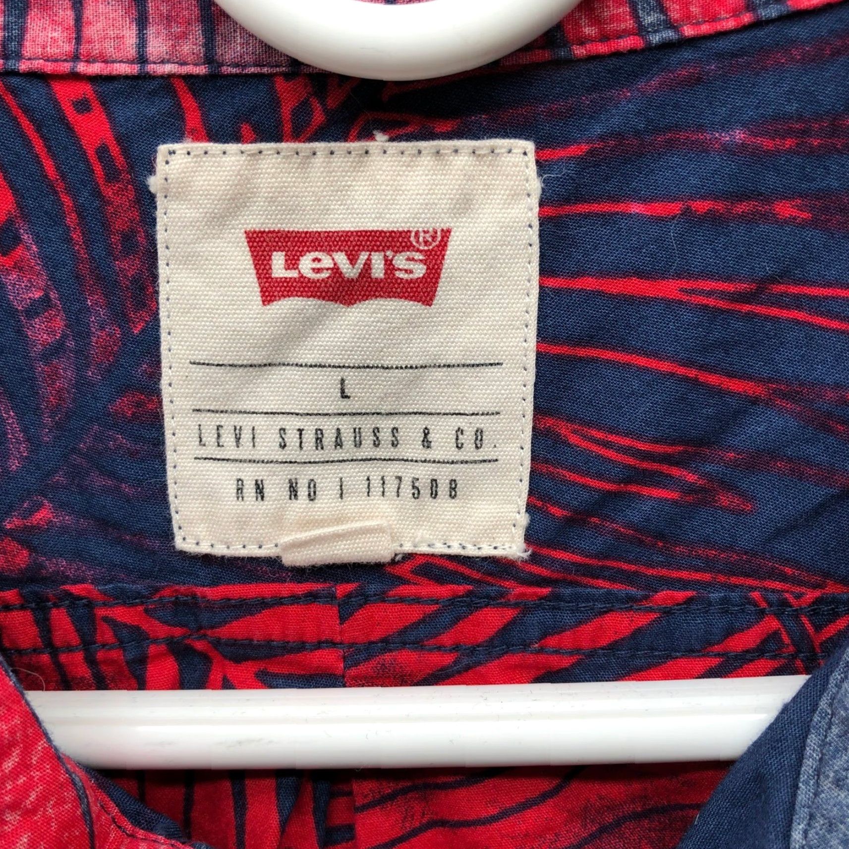 Levi's Levis Hawaiian Shirt Mens L Red Blue Palm Print Short Sleeve Button Up Cotton Size US L / EU 52-54 / 3 - 3 Thumbnail