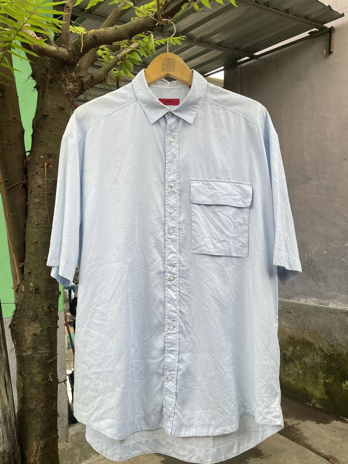 Hugo Boss Hugo Boss Light Blue short sleeve Size US M / EU 48-50 / 2 - 1 Thumbnail