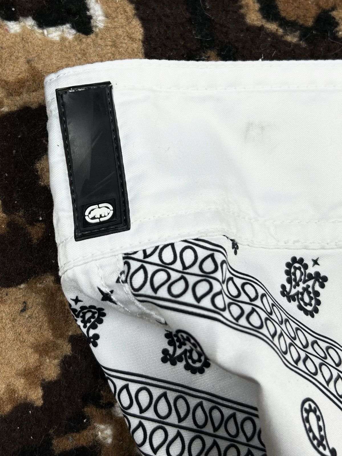 Ecko Unltd. × Vintage Vintage Ecko Unltd Bandana Rap Shorts Y2k Size US 32 / EU 48 - 9 Thumbnail