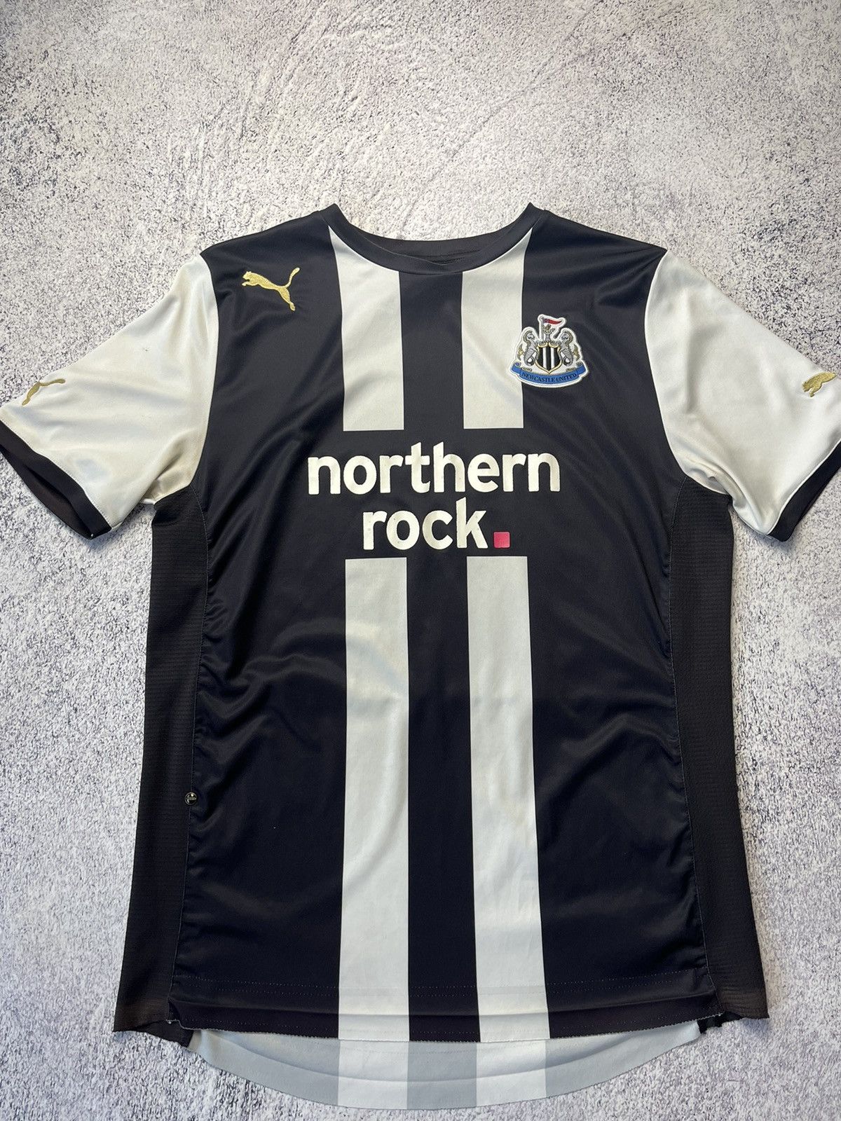Vintage Puma Newcastle United 2012/13 Home Shirt Jersey Football Size US L / EU 52-54 / 3 - 4 Thumbnail