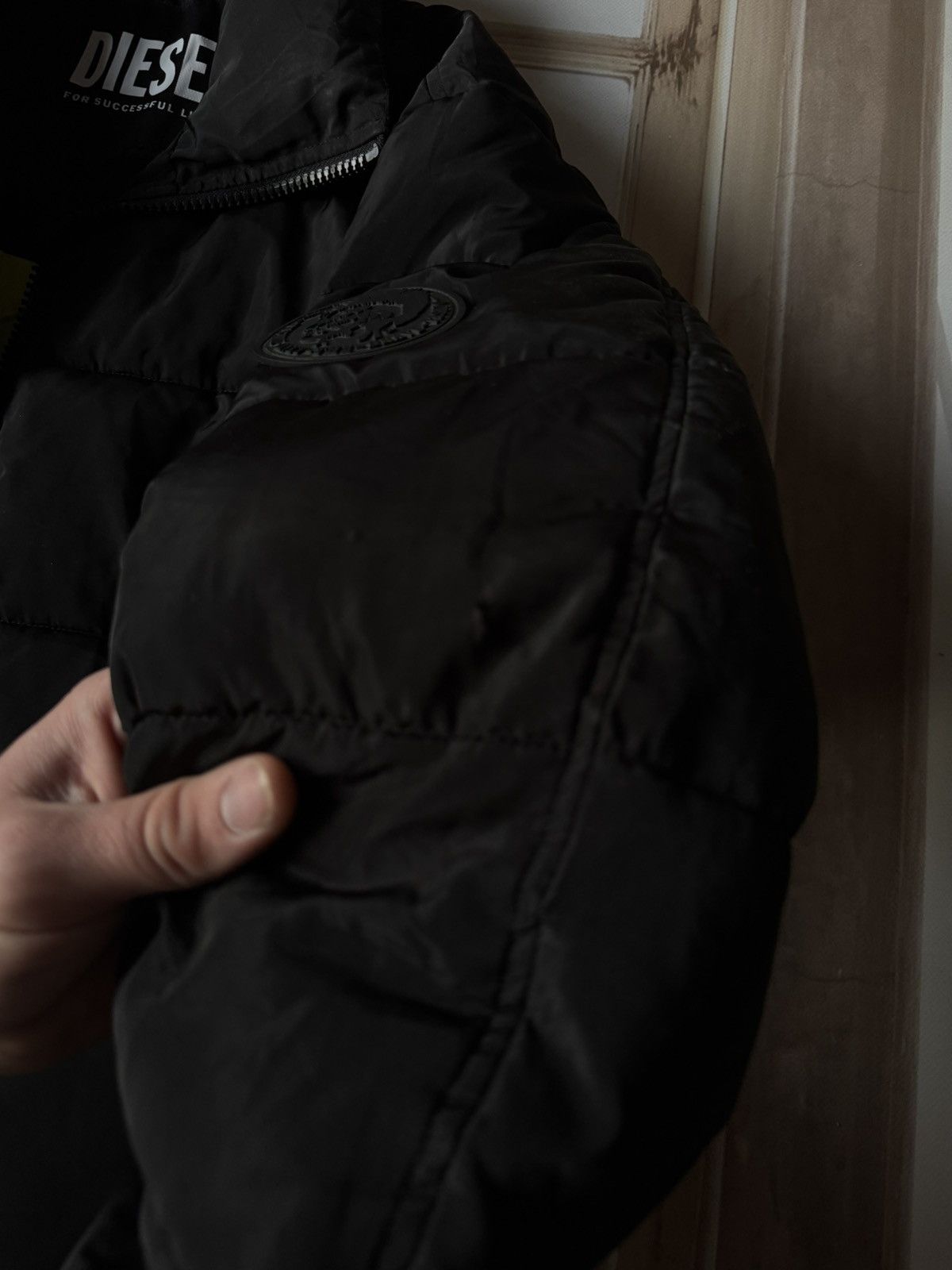 Diesel Vintage Diesel Black Puffer Jacket – Minimal Logo – Y2K Size US L / EU 52-54 / 3 - 2 Thumbnail