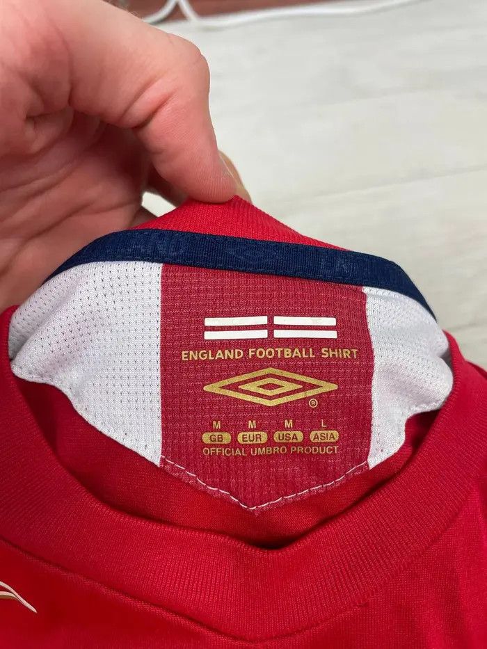 Umbro Umbro England 2006 2008 Gerrard#4 Away Shirt Soccer Jersey Size US M / EU 48-50 / 2 - 12 Thumbnail