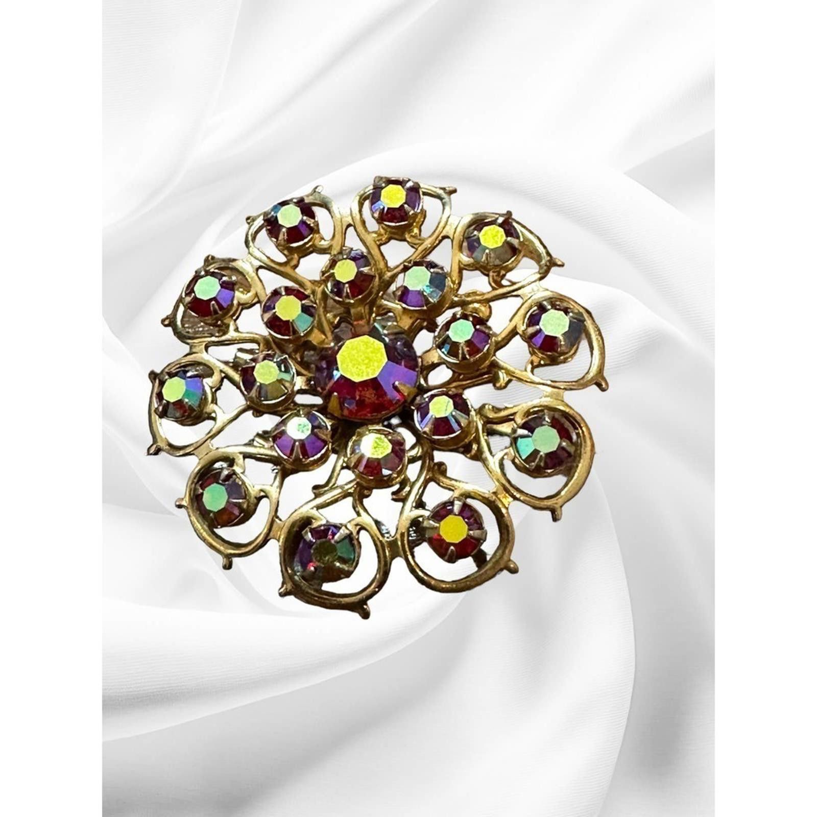 Designer Beautiful Aurora Borealis Gold Toned Brooch Size ONE SIZE - 6 Thumbnail