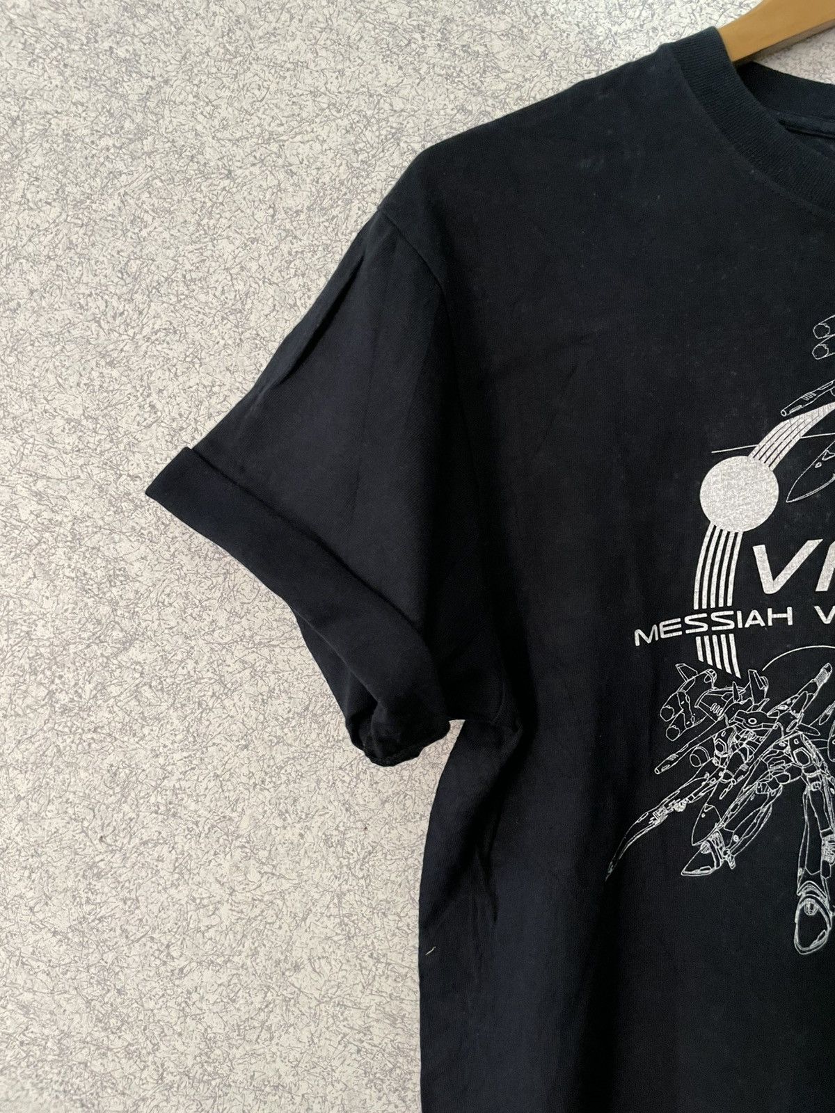 Japanese Brand Bandai VF-25F GUNDAM Size US M / EU 48-50 / 2 - 4 Thumbnail