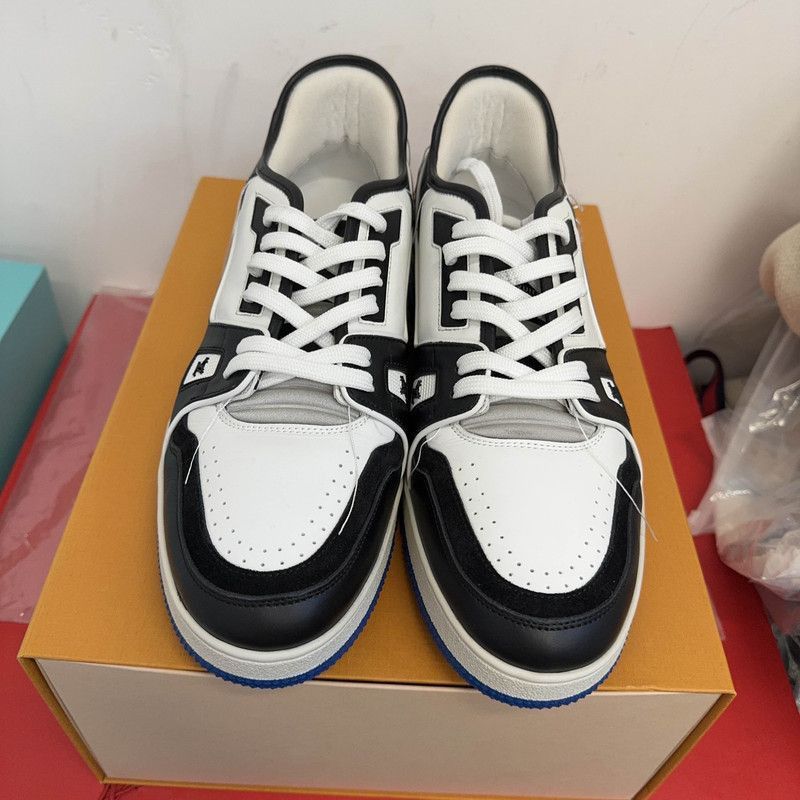 Louis Vuitton Louis Vuitton Trainer Sneakers in Black and Blue -2508 Size US 10.5 / EU 43-44 - 2 Thumbnail