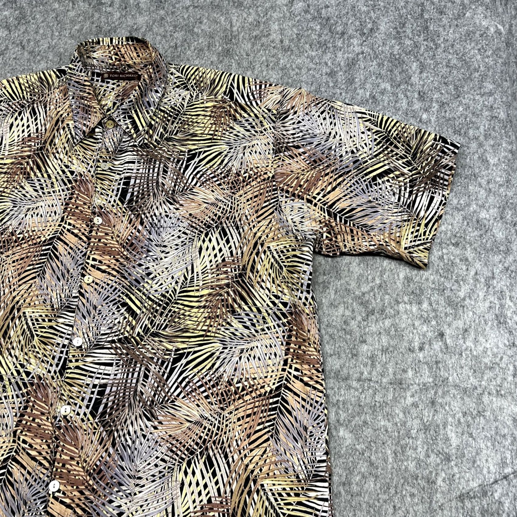 Tori Richard Tori Richard Shirt Mens L Beige Hawaiian Aloha Short Sleeve Button Size US L / EU 52-54 / 3 - 7 Thumbnail