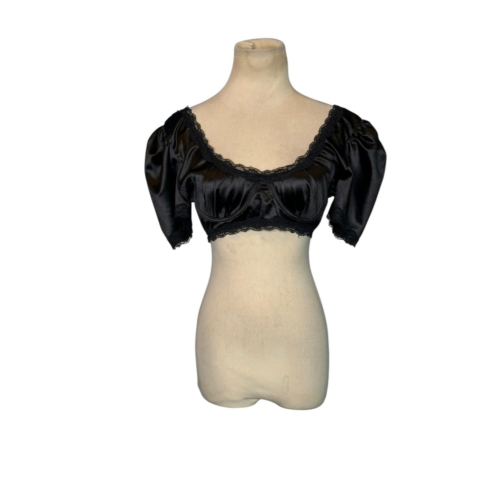 PRINCESS POLLY Princess Polly black short sleeves crop blouse size 12 Size XL / US 12-14 / IT 48-50 - 9 Thumbnail