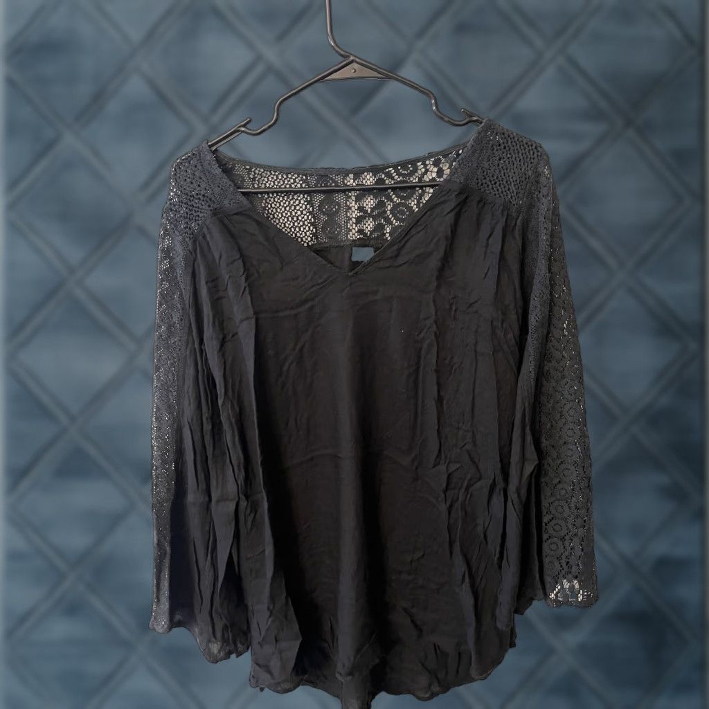 O'Neill VINTAGE O'Neill Women's Blouse M Black Solid V-Neck Long Sleeve Pullover Baumwolle Bell Sleeve Top 80s Size M / US 6-8 / IT 42-44 - 1 Thumbnail