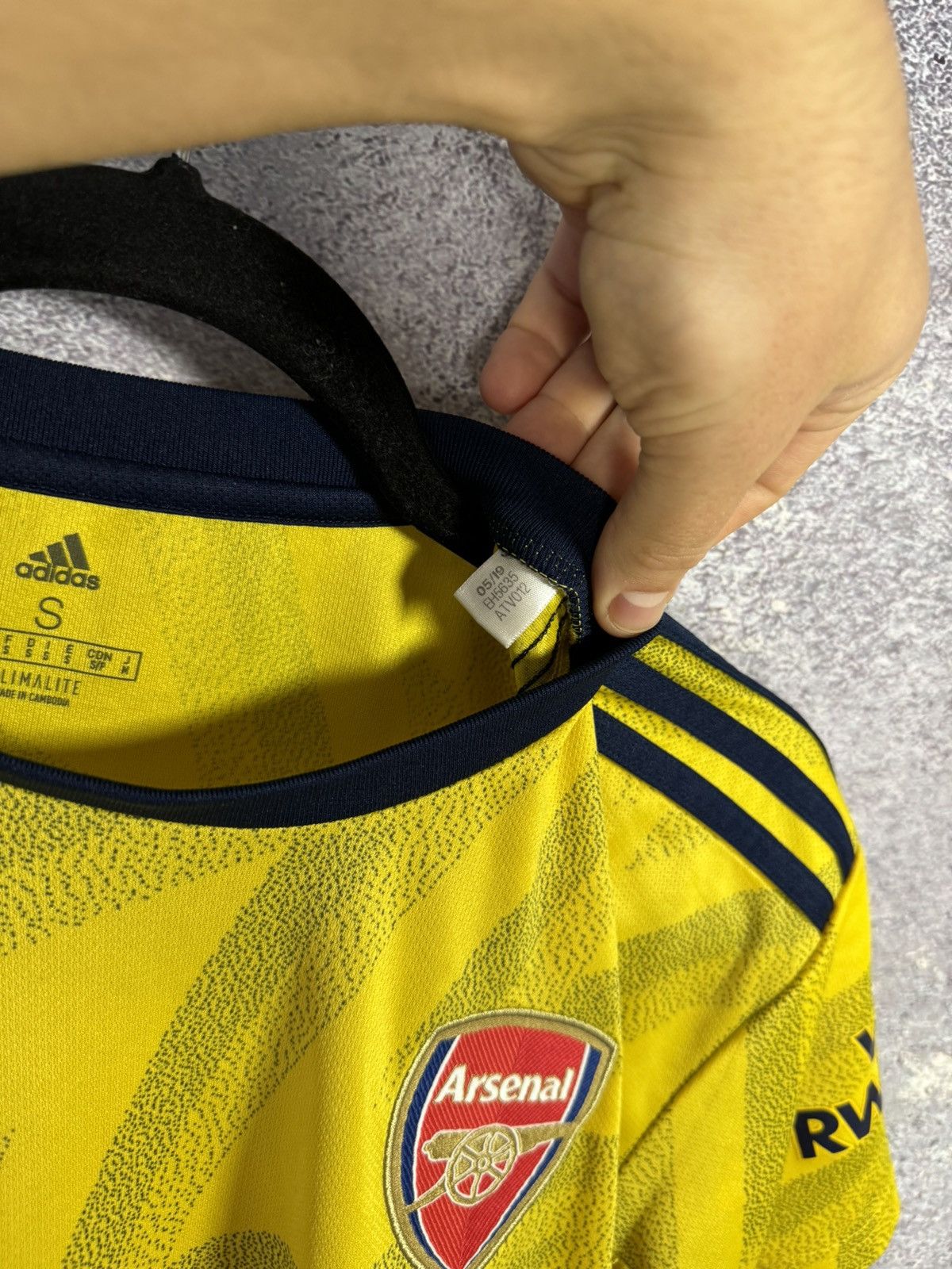 Adidas × Vintage TIERNEY Vintage Arsenal 2019/20 Adidas Jersey Blokcore S sz Size US S / EU 44-46 / 1 - 13 Thumbnail