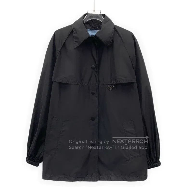 Prada Prada Black triangle lapel single-breasted detachable long Size XS / US 0-2 / IT 36-38 - 1 Thumbnail