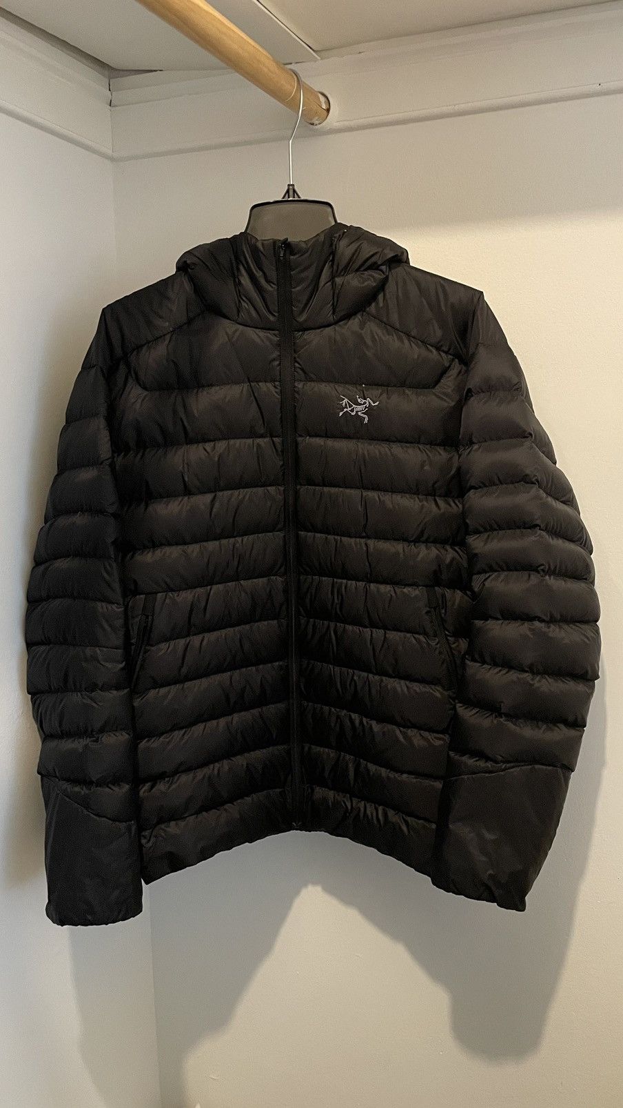 image of Arcteryx Cerium Lt Hooded Puffer Down in Black, Men's (Size Large)