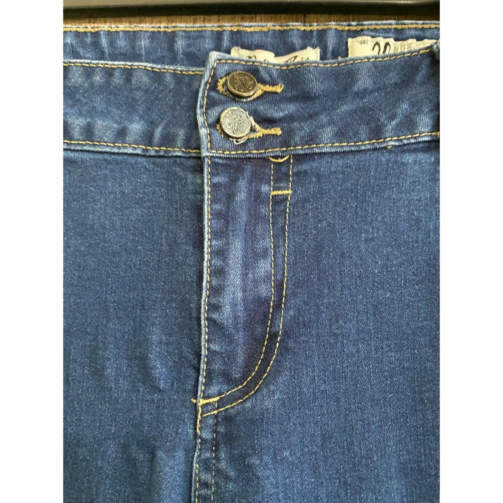 Forever 21 Indigo Rein Forever Jeans Womens Size 20 Blue Jeans Regular Size 20 Women Comfort Fit Blue Forever Jeans Size 42" / US 20 - 2 Thumbnail
