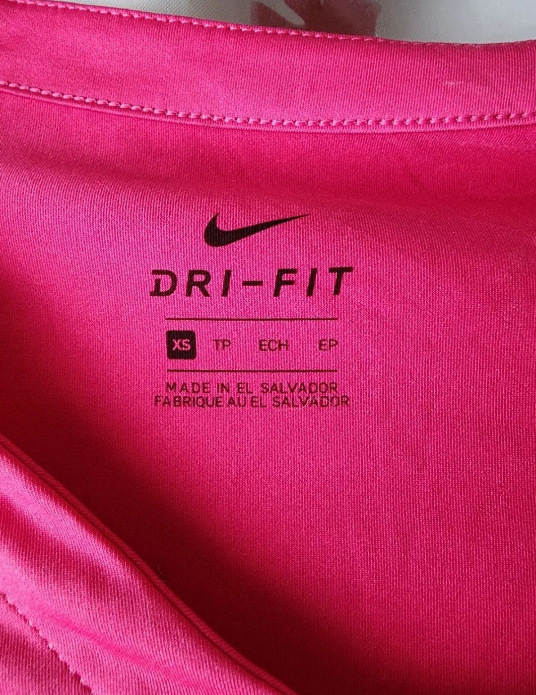 Nike Nike Dri-Fit Pink LS Training V Neck Fitted Shirt Size XS Size XS / US 0-2 / IT 36-38 - 2 Thumbnail