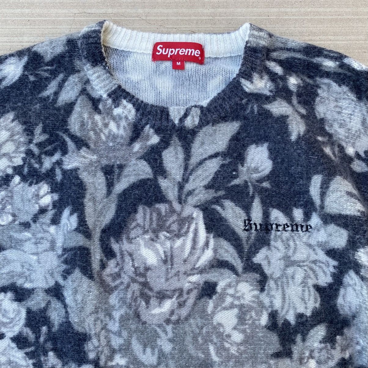 トップス Supreme Printed Floral Angora Sweater XL Supreme Printed Floral Angora Sweater Supreme(シュプリーム) / 19SS