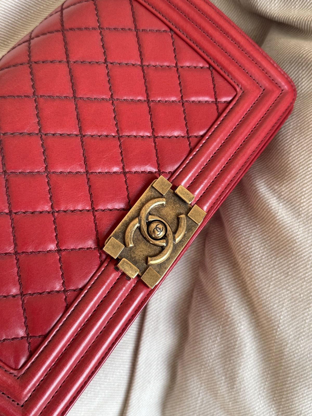 Chanel CHANEL boy calfskin 10” Size ONE SIZE - 2 Thumbnail