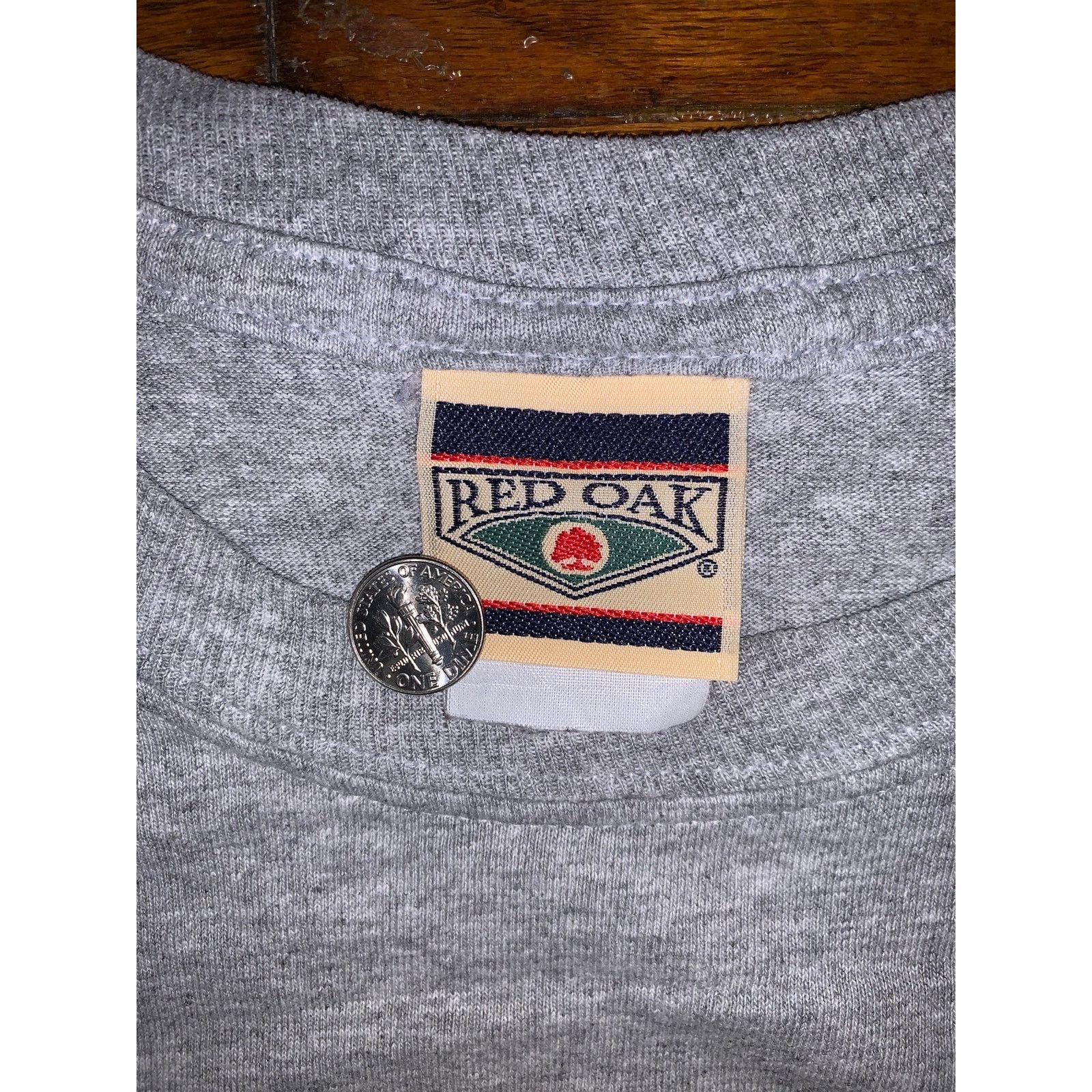 Vintage Vintage Nebraska Huskers T Shirt Medium Grey Red Oak NCAA Size US L / EU 52-54 / 3 - 5 Thumbnail