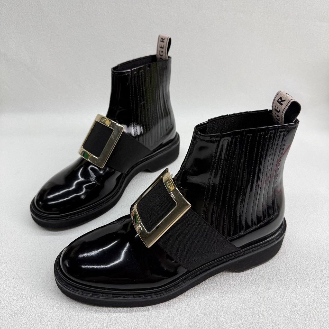 Roger Vivier Roger Vivier Retro Black Boots us_6-5 Women Size US 6.5 / IT 36.5 - 1 Thumbnail