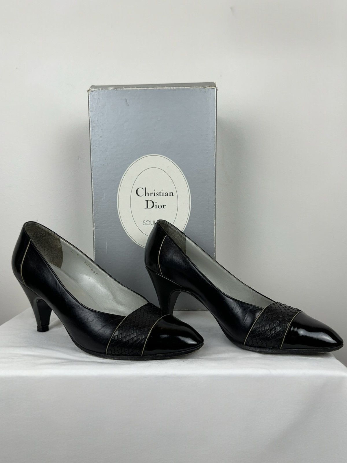 Christian Dior Monsieur Vintage heels Christina Dior original luxury rare item Size US 5.5 / IT 35.5 - 1 Thumbnail