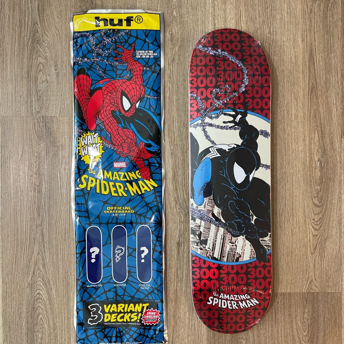 Marvel Comics HUF × Spider-Man Issue 300 Marvel Comics GLITTER FOIL Size 30 - 1 Thumbnail