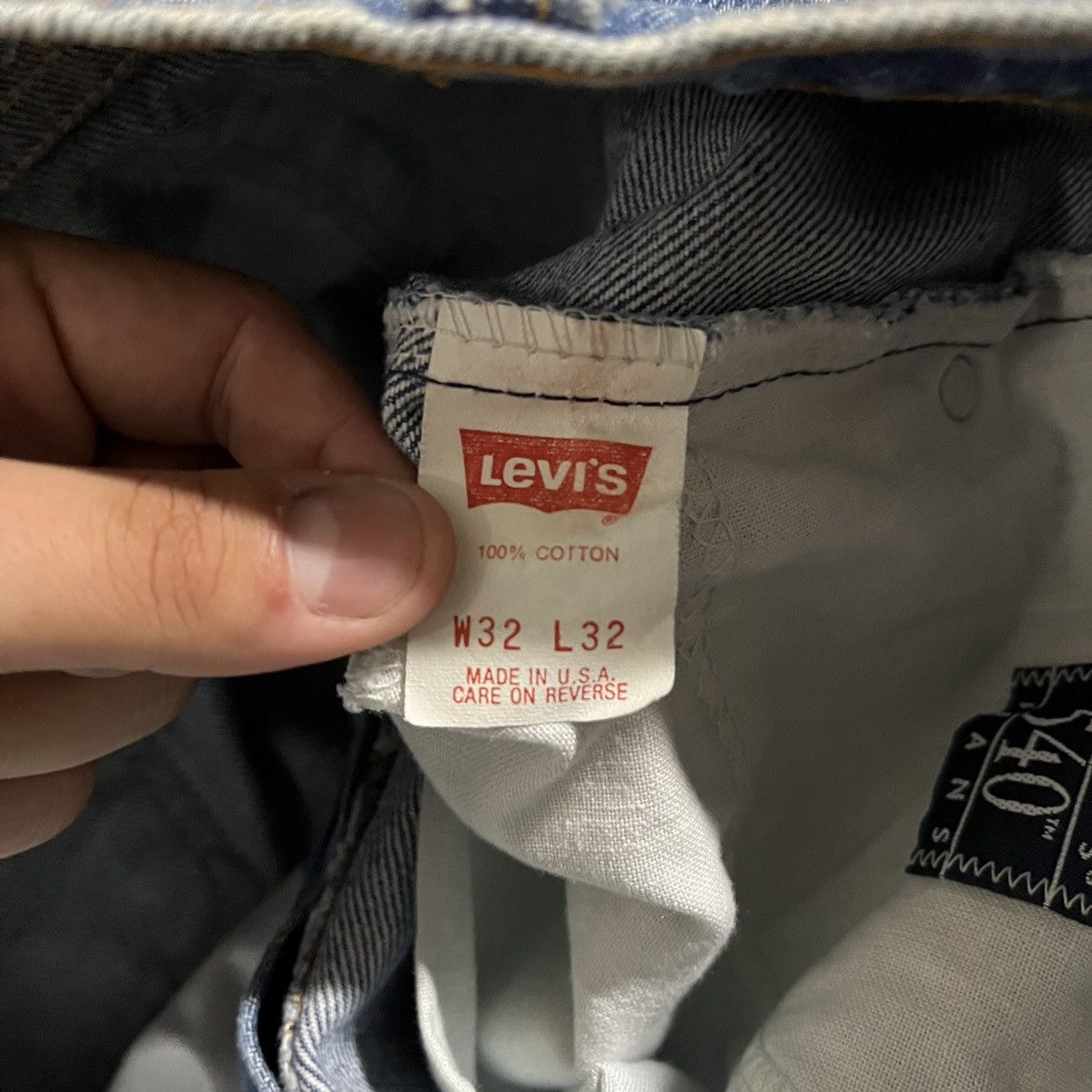 Levi's × Vintage Crazy Vintage 90s Levi's 540 Faded Light Wash Jeans Size US 32 / EU 48 - 12 Thumbnail