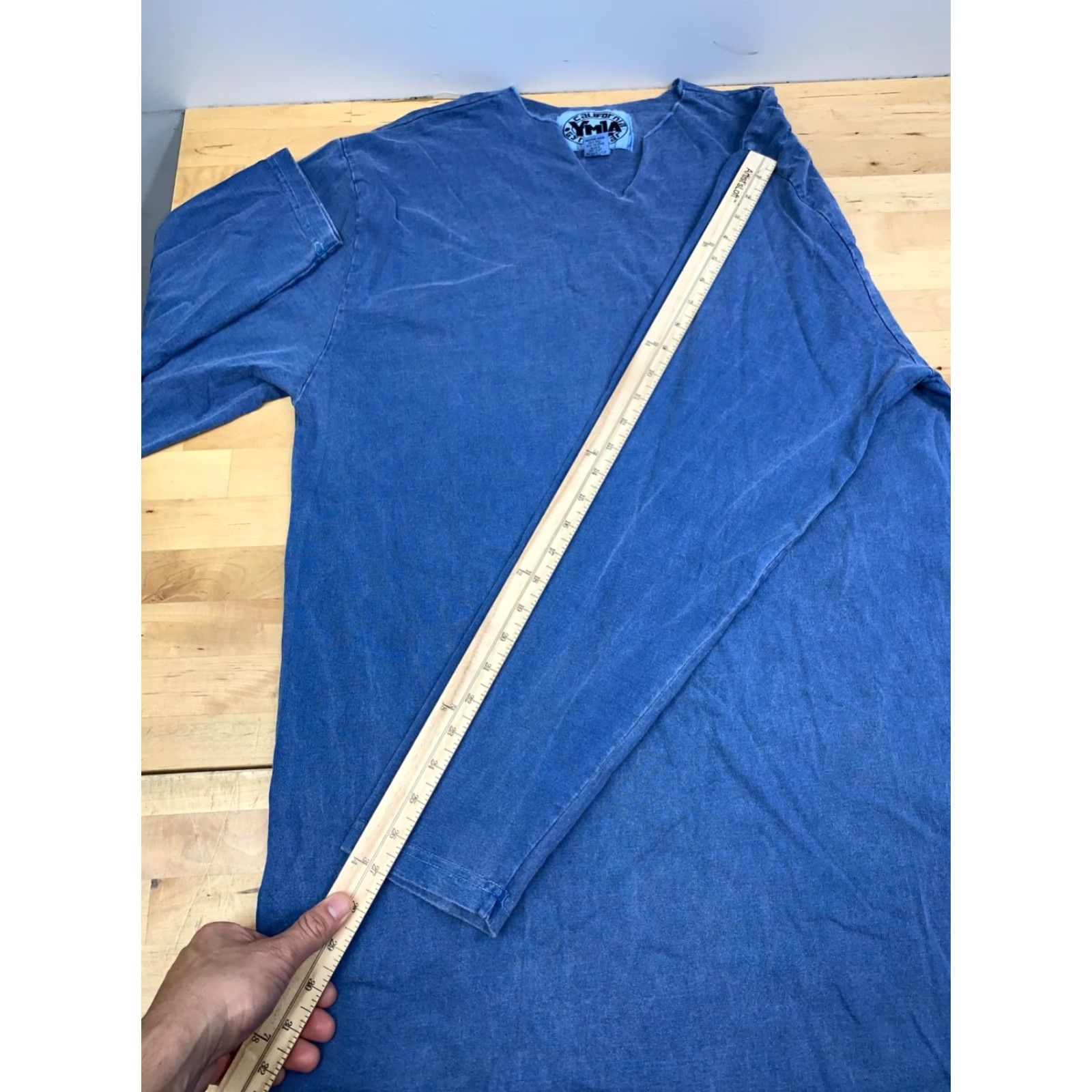 Vintage VINTAGE YMLA California Gym Gear Long Sleeve Shirt Adult XL Blue 1990s Mens Cotton T-Shirt Size US XL / EU 56 / 4 - 5 Thumbnail